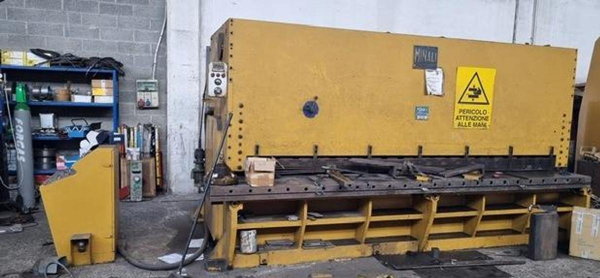 Usato CESOIA MINALI OLEODINAMICA 4050 X10/16 MM