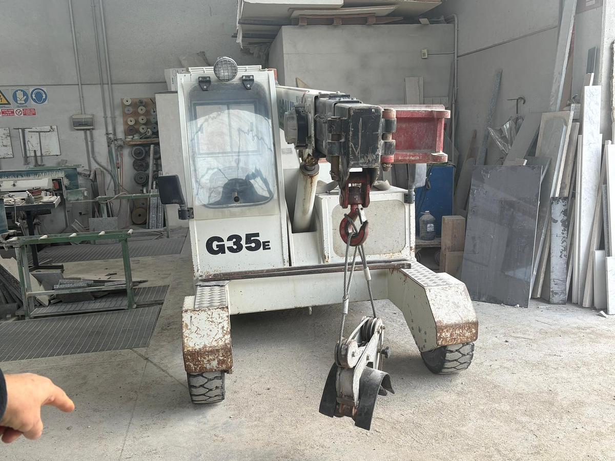 Usato GRU ELETTRICA SEMOVENTE GALIZIA 35 QUINTALI USATA 