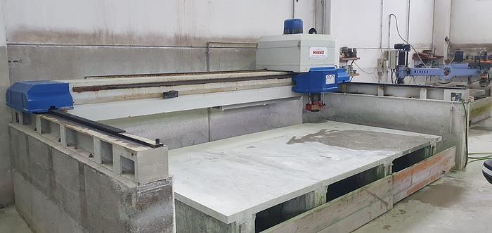 Usato LUCIDATRCIE MINALI TA 25 USATA IN OTTIME CONDIZIONI