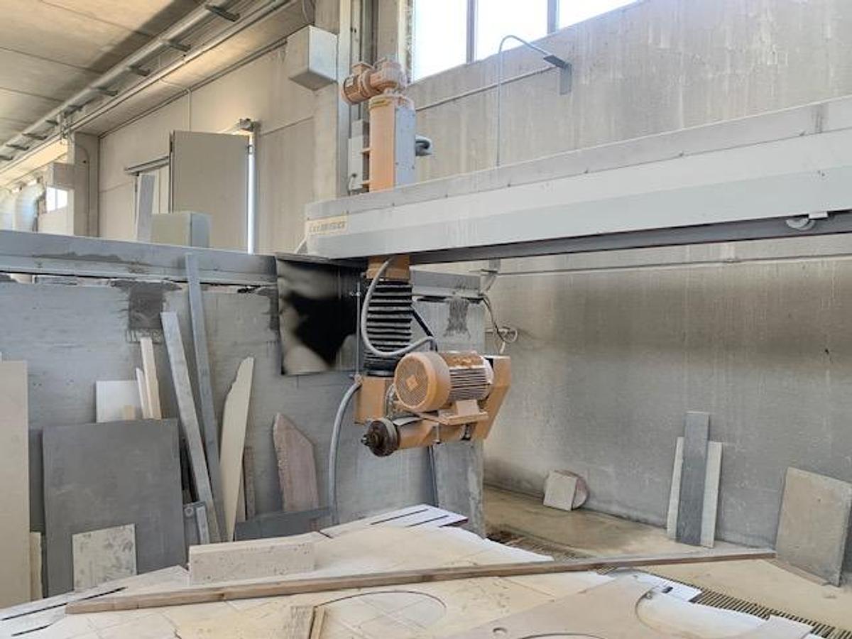 Usato FRESA A PONTE USATA BISSO AUTOMATICA 