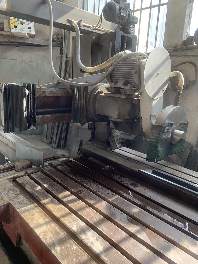 Usato FRESA A BANDIERA A BANCO