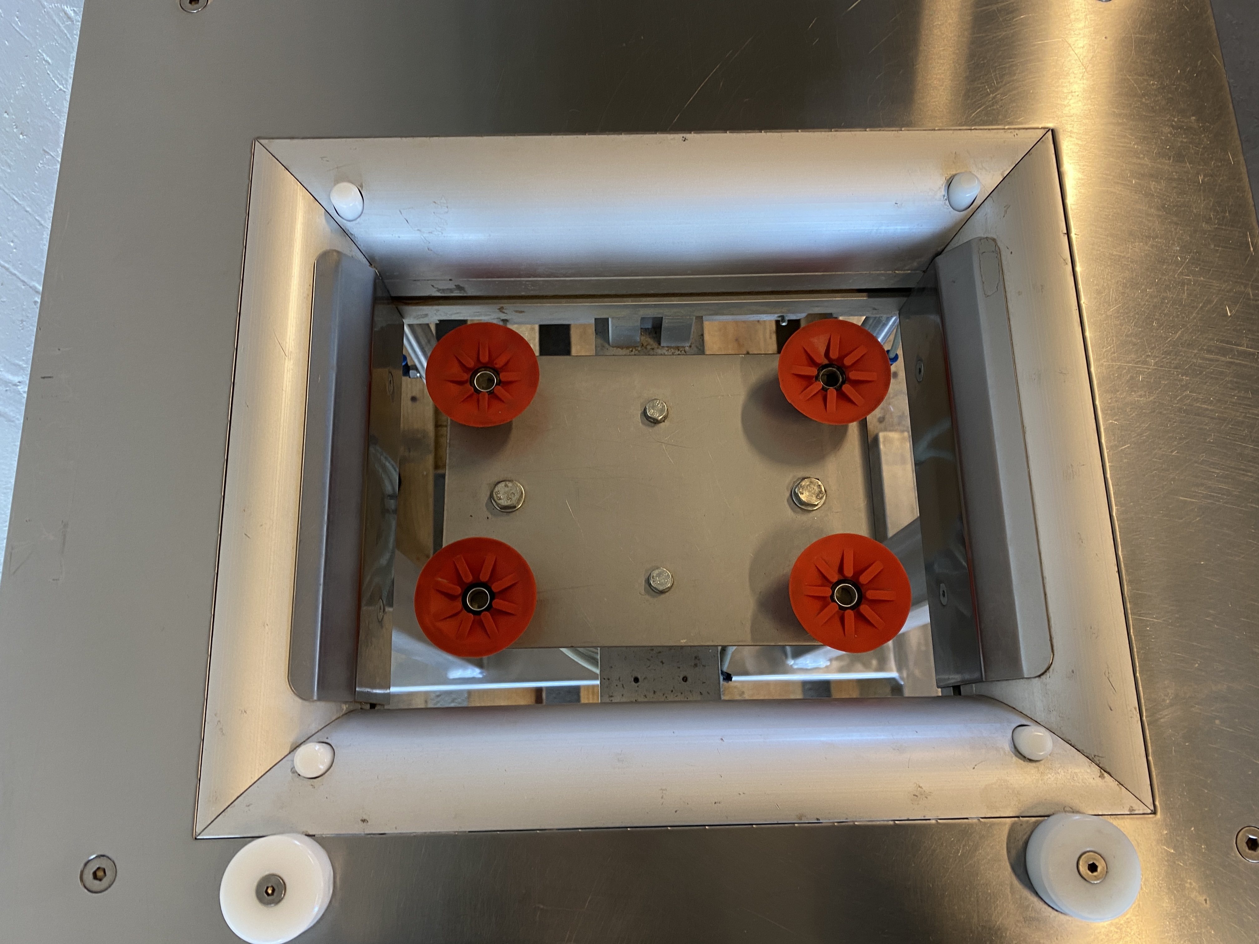Refurbished #1386 Kartongresare 24x18cm