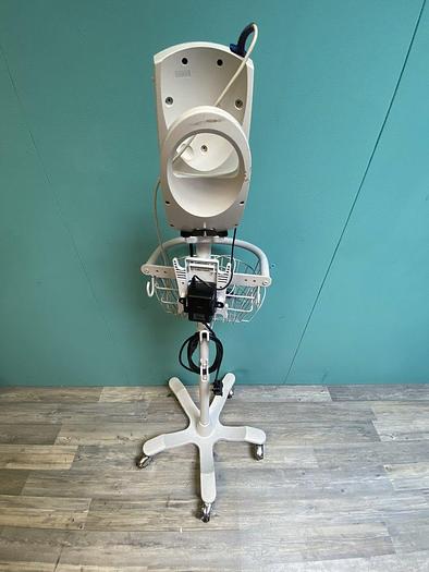 Used Welch Allyn Spot Vital Signs Monitor auf Trolley mit Fingersensor, Manschette