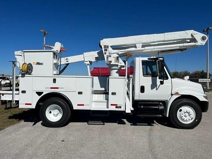 Used Altec TA50-MH 55ft Bucket Boom on 2012 International 4300 Reg Cab Utility Truck - C52741