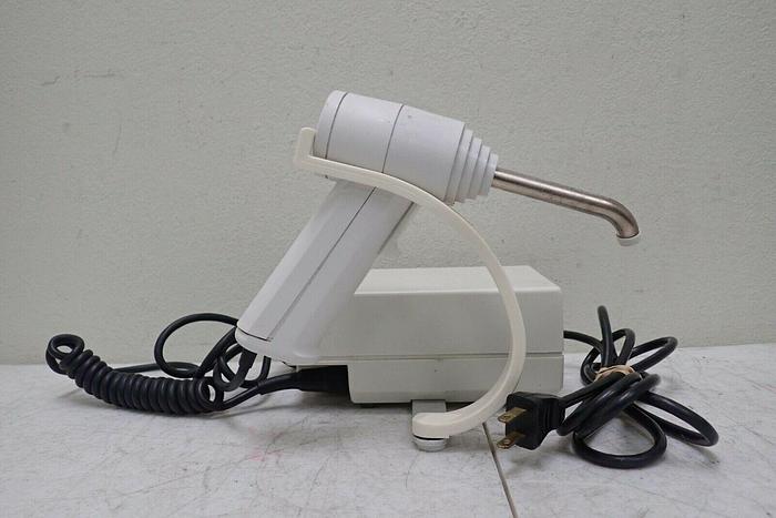 Used ESPE GmbH Elipar II Dental Curing Light