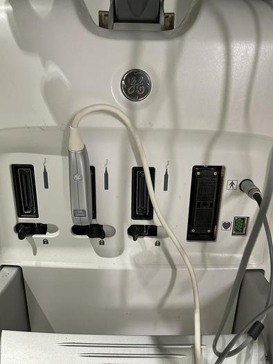 Gebraucht GE Vivid S6 Ultraschallgerät mit 2x Sonden und Sony Drucker