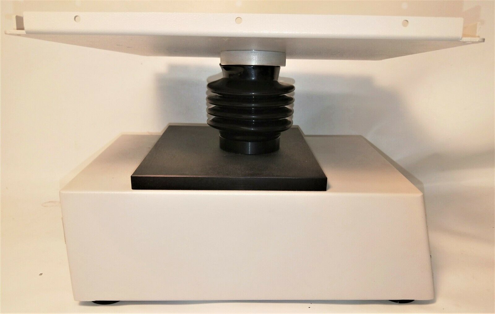 Used Fisher (Boekel) Ocelot 260301F Orbital Shaker