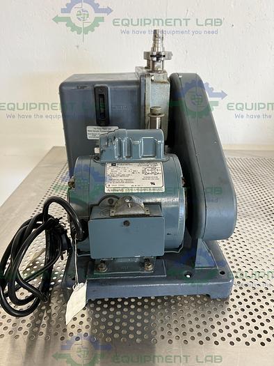 Used Welch 1402 DuoSeal Belt-Driven Rotary Vane Vacuum Pump 115/230V