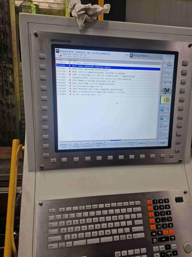 Usato FRESATRICE A BANCO FISSO FPT TESSEN EVO 35 CNC