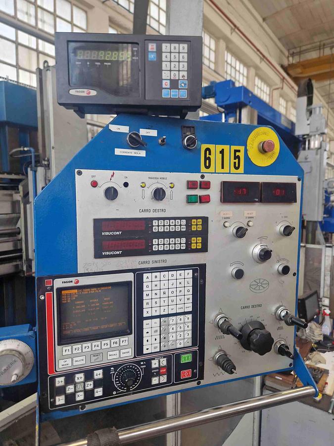 Usato TORNIO VERTICALE OMBA TV 215 CNC
