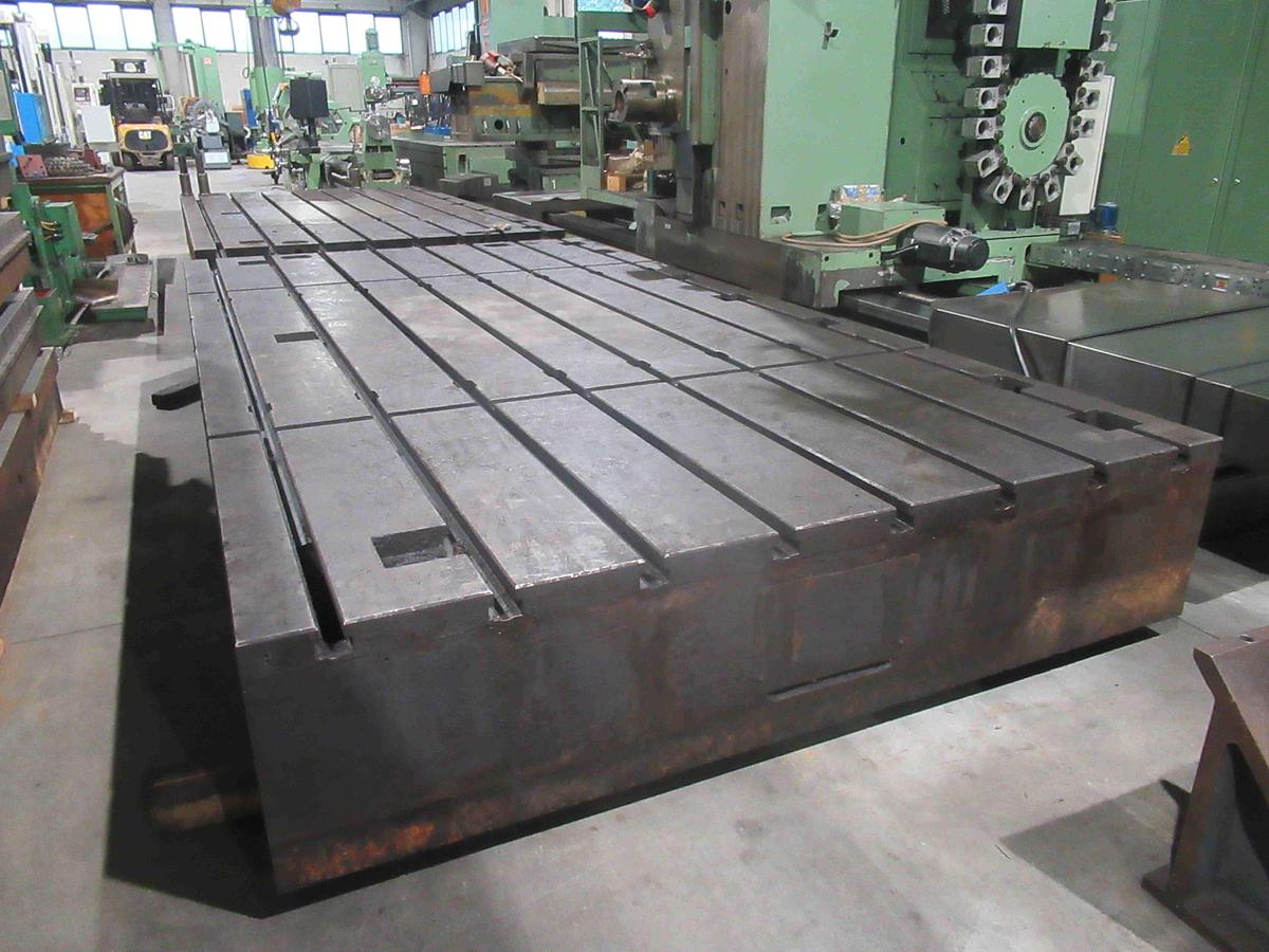 Usato PIANI IN GHISA SCANALATI - n. 4