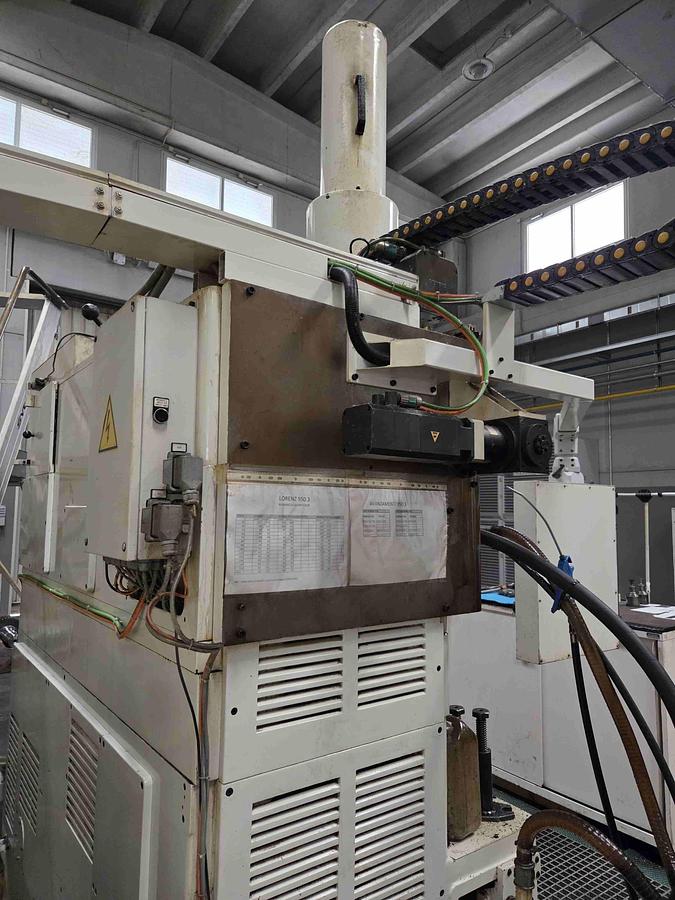 Usato DENTATRICE A COLTELLO LORENZ S 8/630 CNC