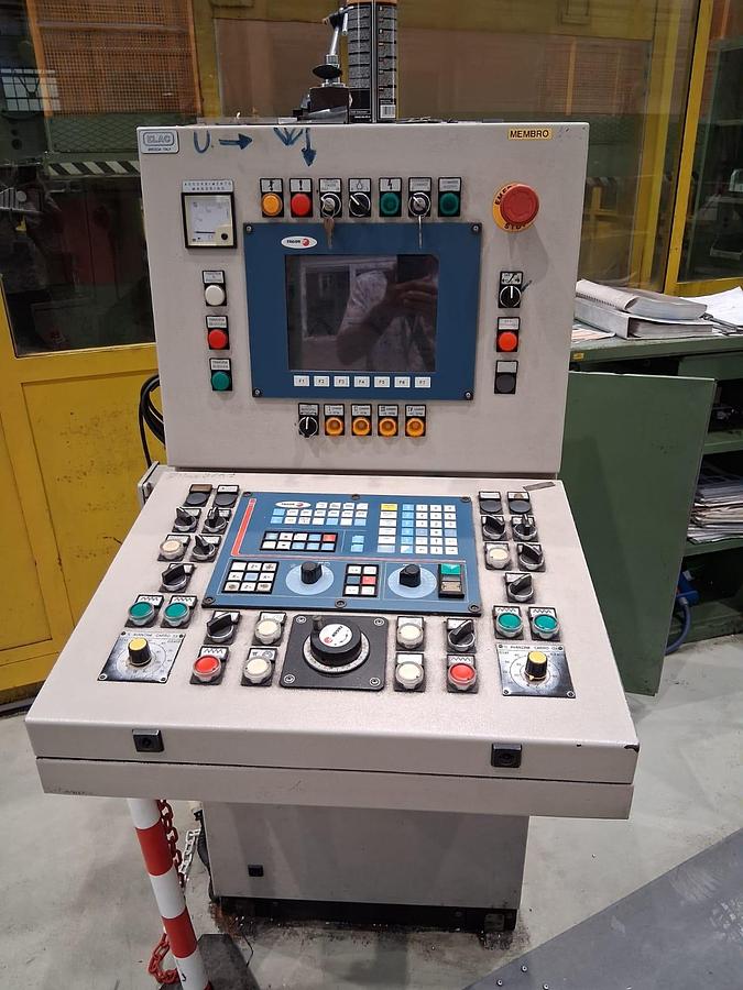 Usato TORNIO VERTICALE STANKOIMPORT 1550 H CNC