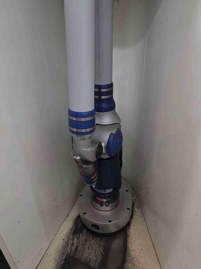 Usato BRACCIO DI MISURA ROBOTIZZATO FARO CAM 2