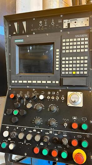 Usato TORNIO VERTICALE TOS SKA 25 CNC