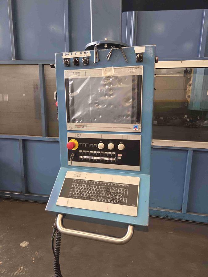 Usato TORNIO VERTICALE TITAN SC 33 CNC
