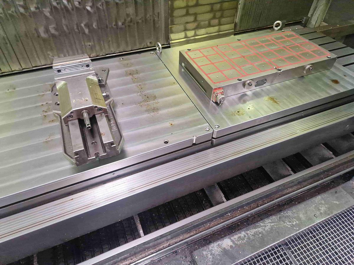 Usato FRESATRICE A BANCO FISSO FPT TESSEN EVO 35 CNC
