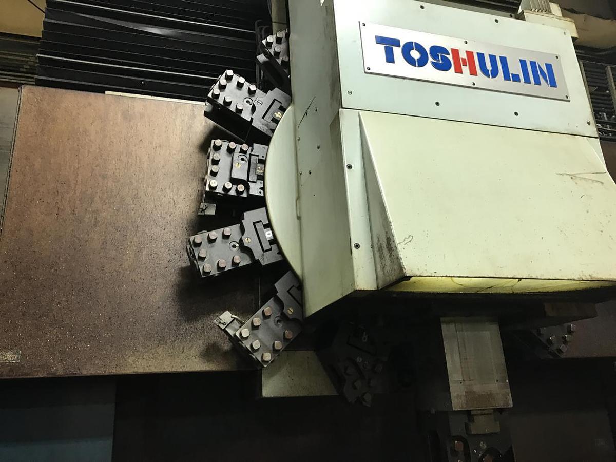 Usato TORNIO VERTICALE TOS SKS 16 CNC