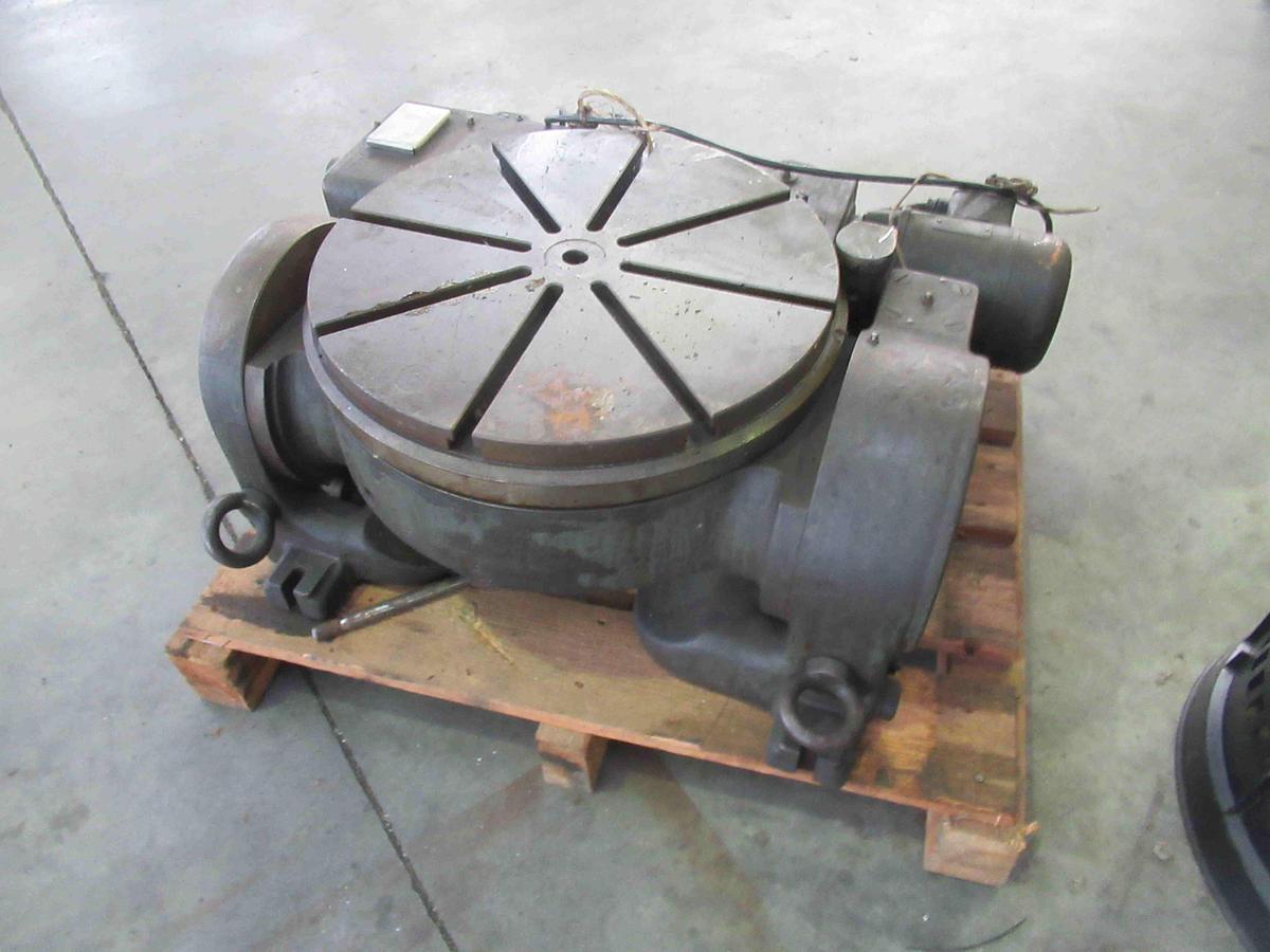 Usato TAVOLA ROTOBASCULANTE HERBERT LINDER LN 15 Diam. 440