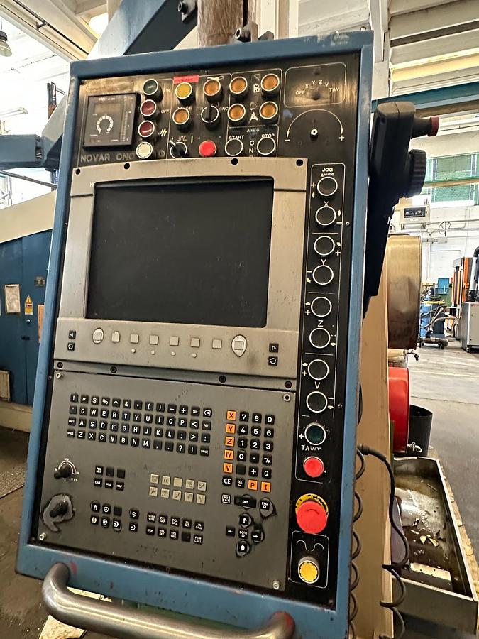 Usato FRESATRICE A "T" NOVAR PROTEA 5000 CNC