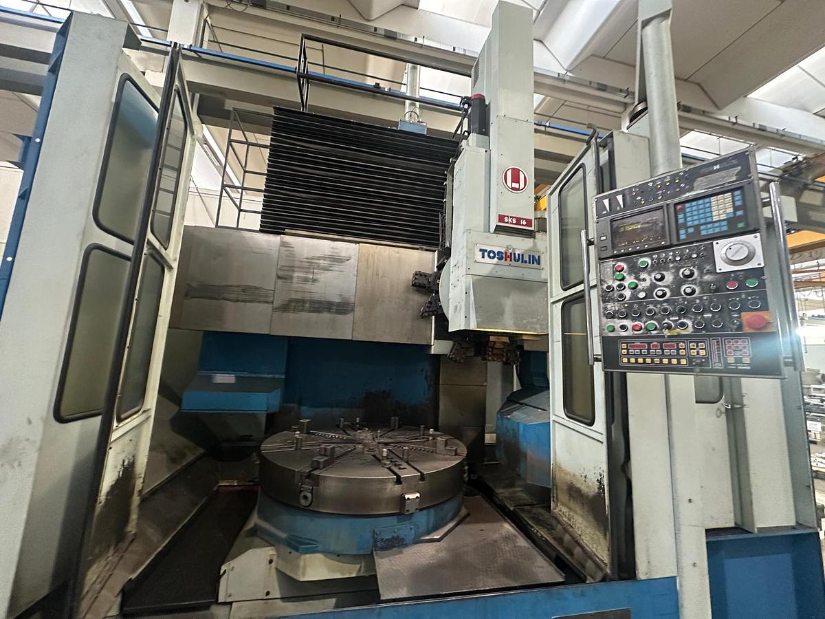 Usato TORNIO VERTICALE TOS SKS 16 CNC