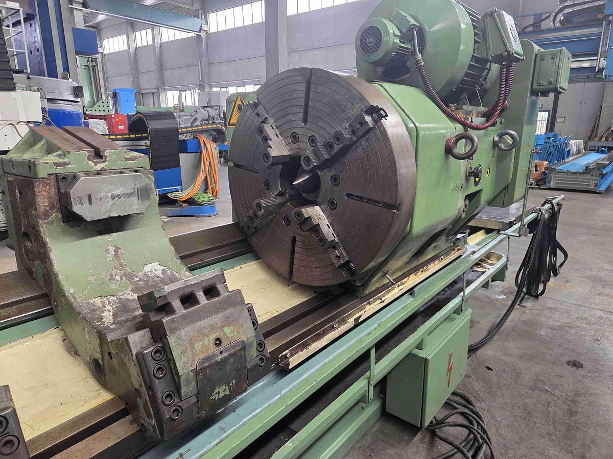 Usato RETTIFICA PER ESTERNI SCHMALTZ RM 82 x 6000