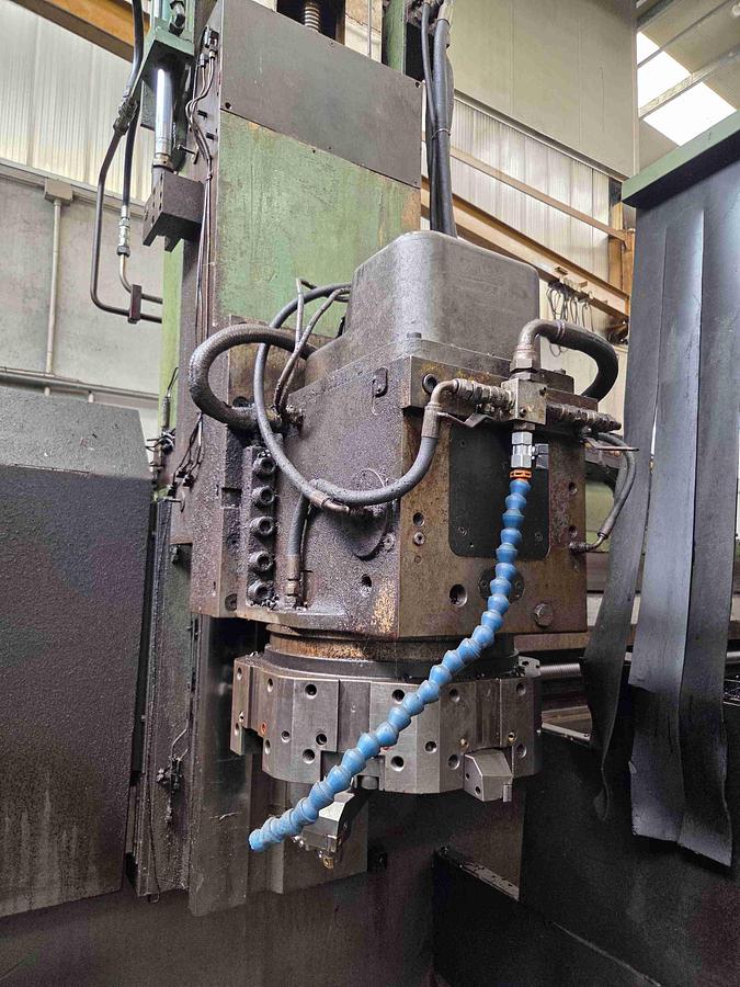 Usato TORNIO VERTICALE DIEDESHEIM V 80 21 GE CNC