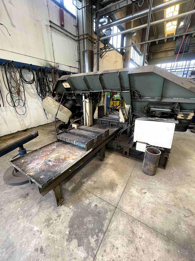 Usato SEGATRICE A NASTRO AUTOMATICA AMADA H 600