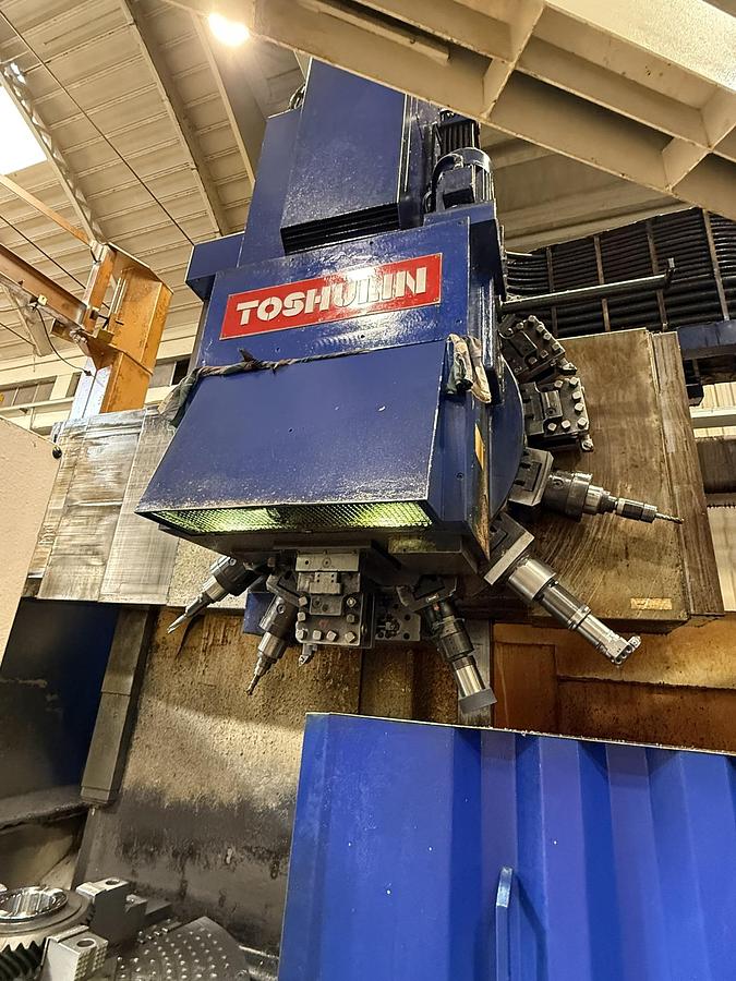 Usato TORNIO VERTICALE TOS SKIQ 12 CNC