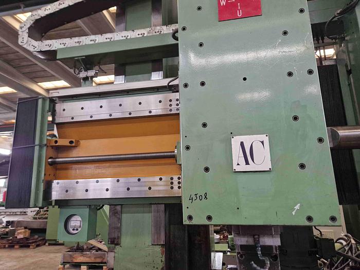 Usato TORNIO VERTICALE P. CARNAGHI AC 20 CNC