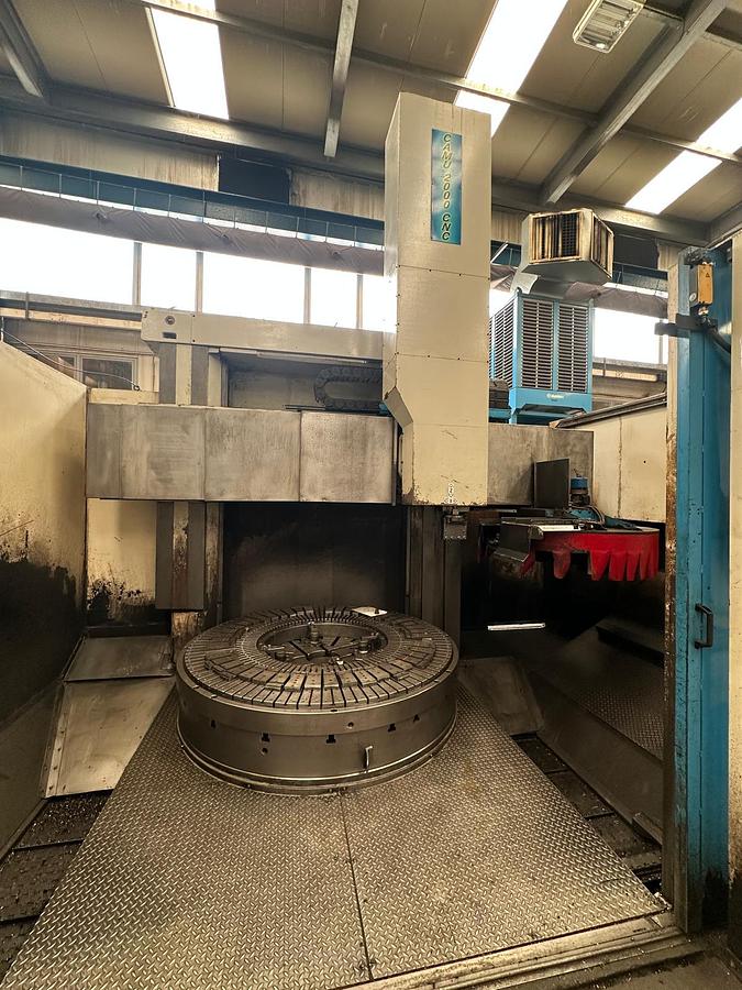 Usato TORNIO VERTICALE CAMU 2000 CNC