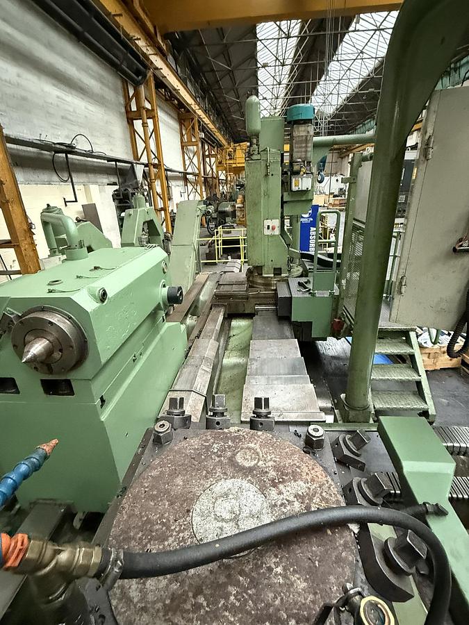 Usato TORNIO PARALLELO A TRE GUIDE TACCHI HD 3-140 L CNC