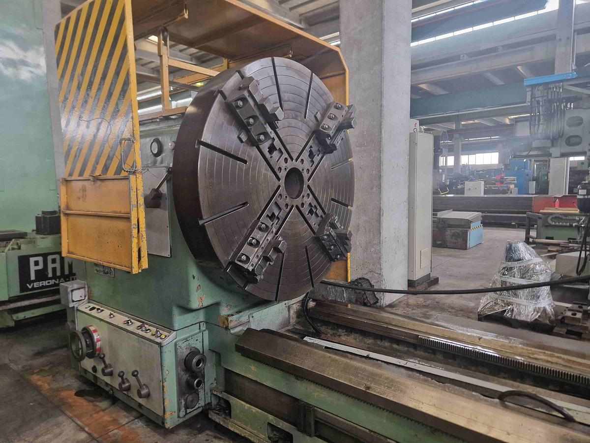 Usato TORNIO PARALLELO MERLI CLOVIS 70 - 900 x 7000