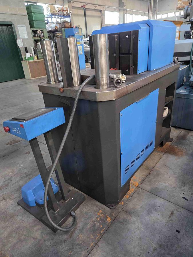 Usato PRESSA IDRAULICA ORIZZONTALE GERD WOLFF HP 60