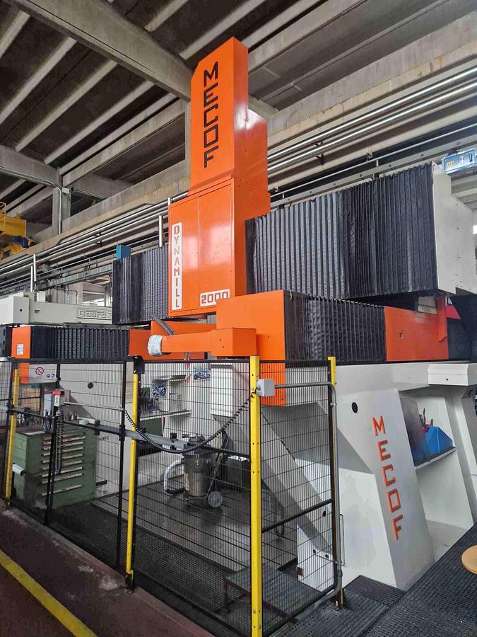 Usato FRESATRICE A PORTALE MOBILE MECOF DYNAMILL 2000