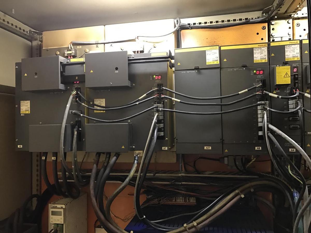 Usato TORNIO VERTICALE TOS SKS 16 CNC