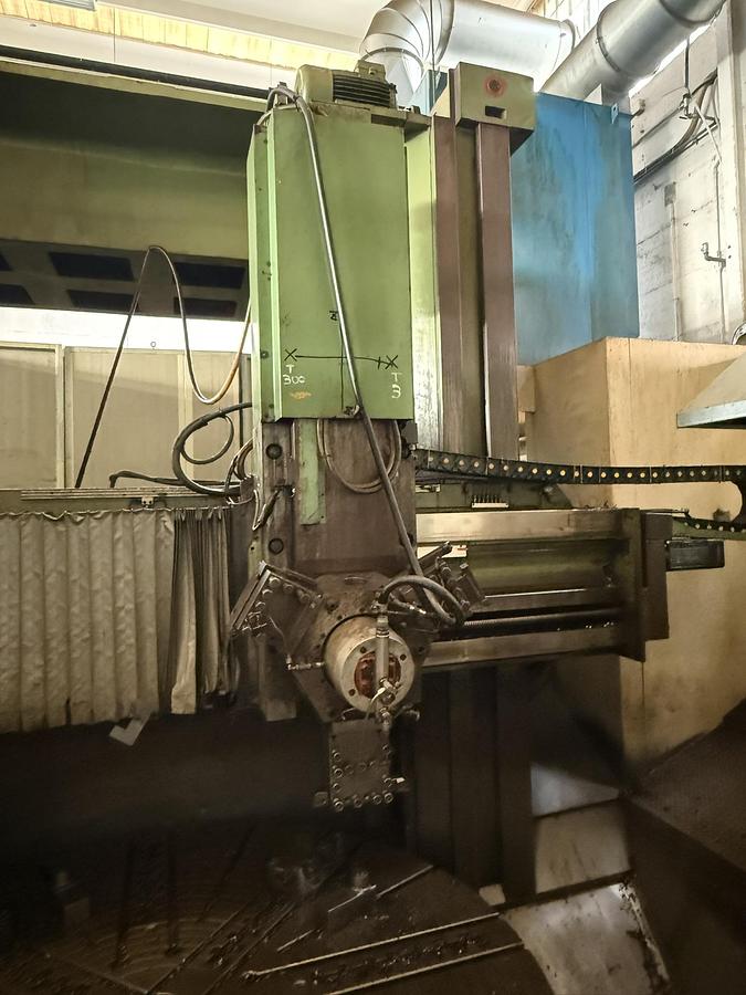 Usato TORNIO VERTICALE TITAN SC 27 H CNC