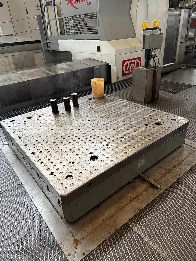 Usato FRESATRICE A MONTANTE MOBILE FPT RONIN EVO CNC