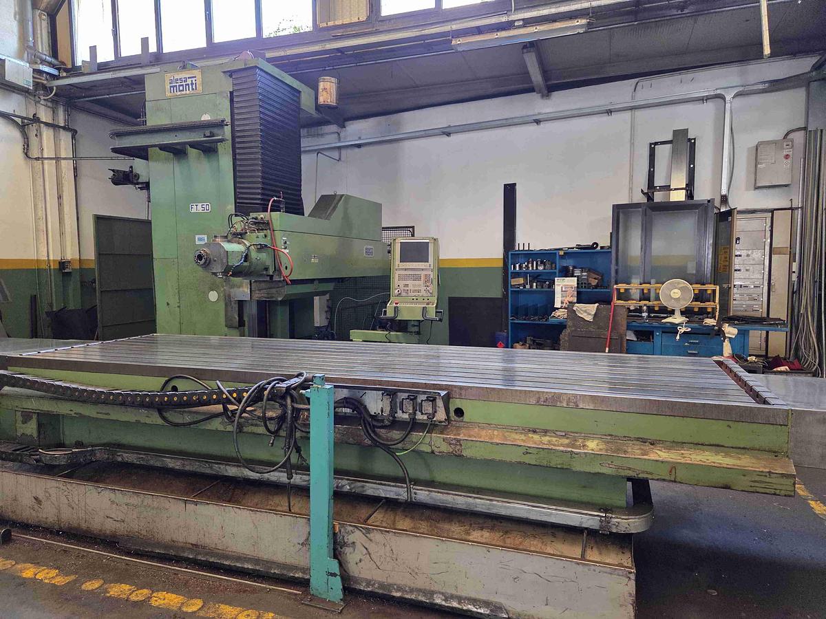 Usato FRESATRICE A "T" MONTI FT 50 CNC