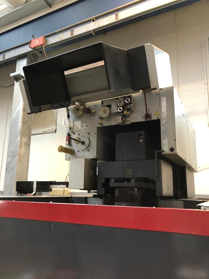 Usato ELETTROEROSIONE A FILO MITSUBISHI FA 30 ADV