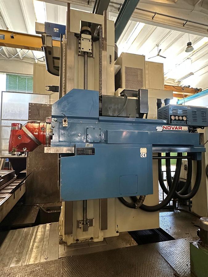 Usato FRESATRICE A "T" NOVAR PROTEA 5000 CNC