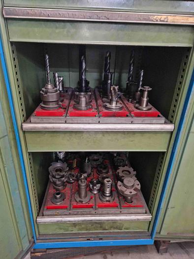 Usato FRESATRICE A BANCO FISSO MONTI BFM0 CNC