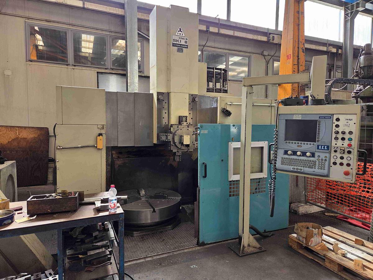 Usato TORNIO VERTICALE TOS SKI 8 CNC