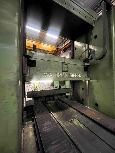 Usato FRESATRICE A PORTALE WALDRICH SIEGEN 8000 CNC