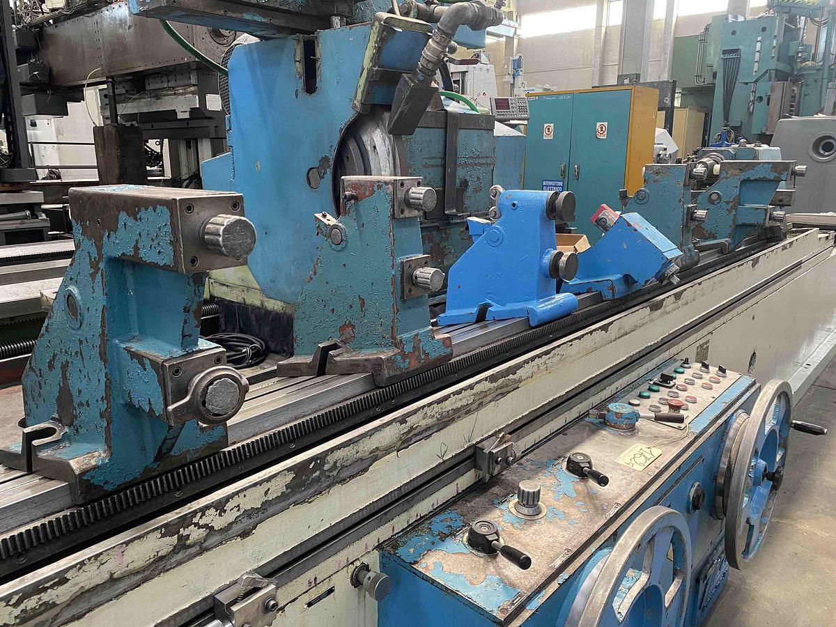 Usato RETTIFICA PER ESTERNI ZOCCA RU 4000/6