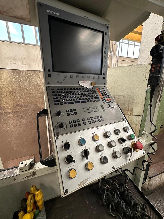 Usato FRESATRICE A MONTANTE MOBILE FAGIMA KS 600 CNC