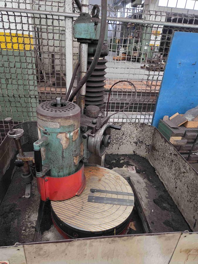 Usato RETTIFICA CON MOLA A TAZZA A TAVOLA GIREVOLE OMN TR 450