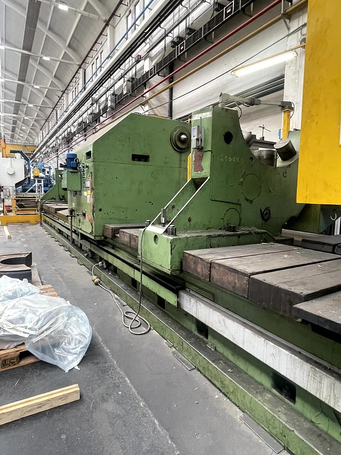 Usato TORNIO PARALLELO A QUATTRO GUIDE INNSE  TP 150 x 10000 CNC