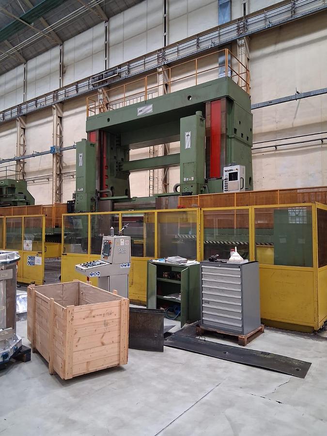 Usato TORNIO VERTICALE STANKOIMPORT 1550 H CNC