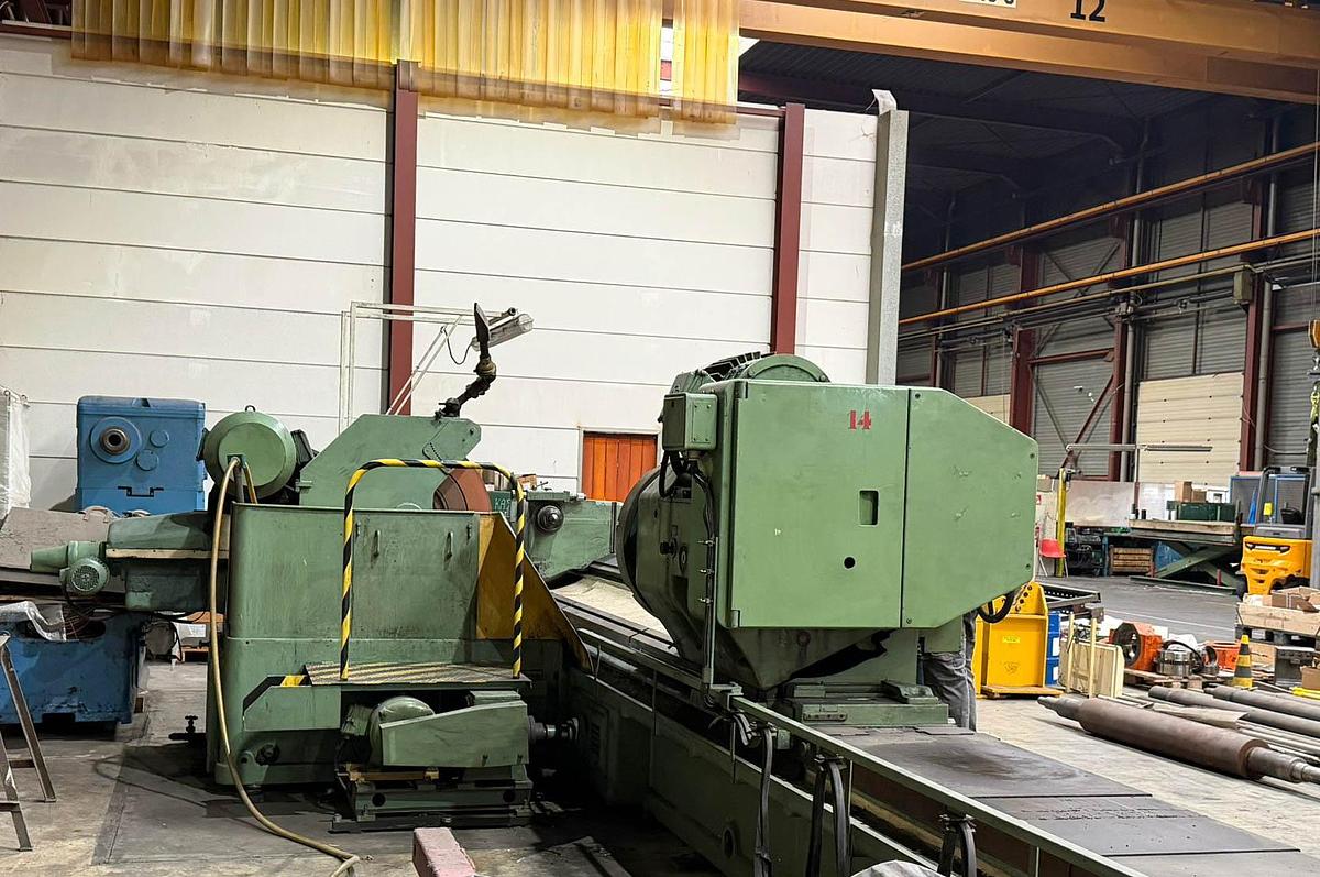 Usato RETTIFICA PER ESTERNI SCHMALTZ RM 82 x 6000